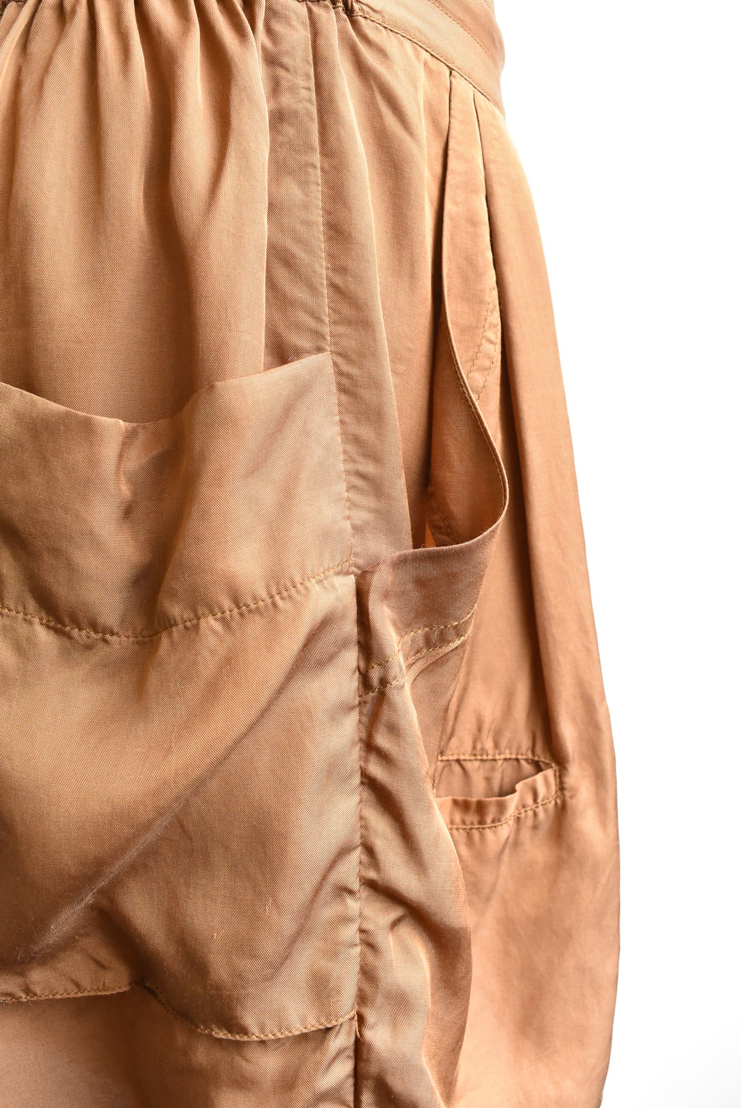 Lee Mathews 100% silk skirt, size S