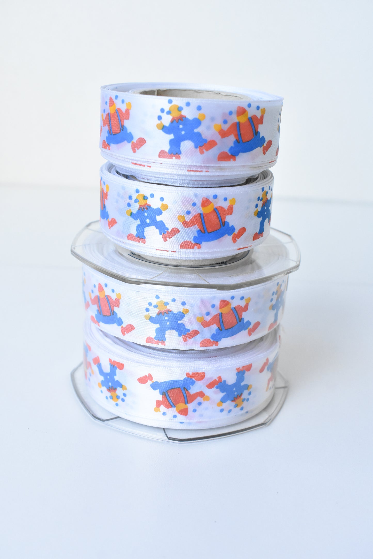 Satin juggling clown ribbon