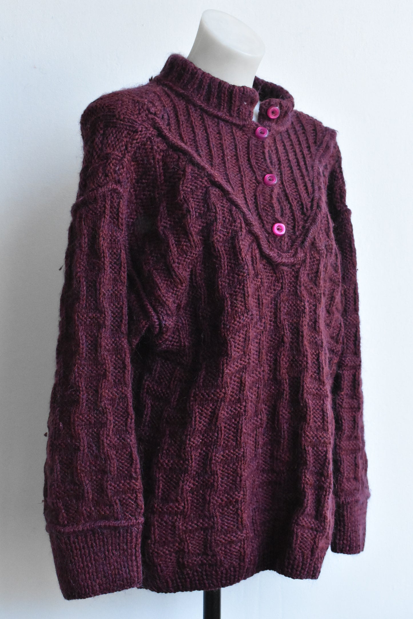 Burgundy woolen jumper, M/L