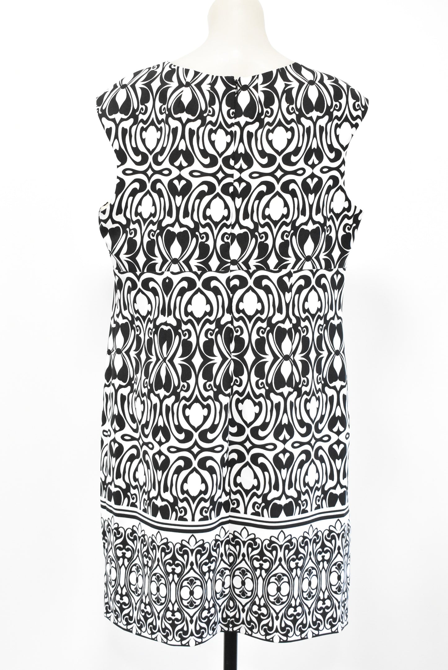 Black and white dress (NWT) 14