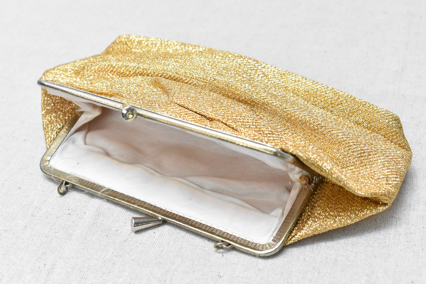 Vintage sparkly gold lurex purse
