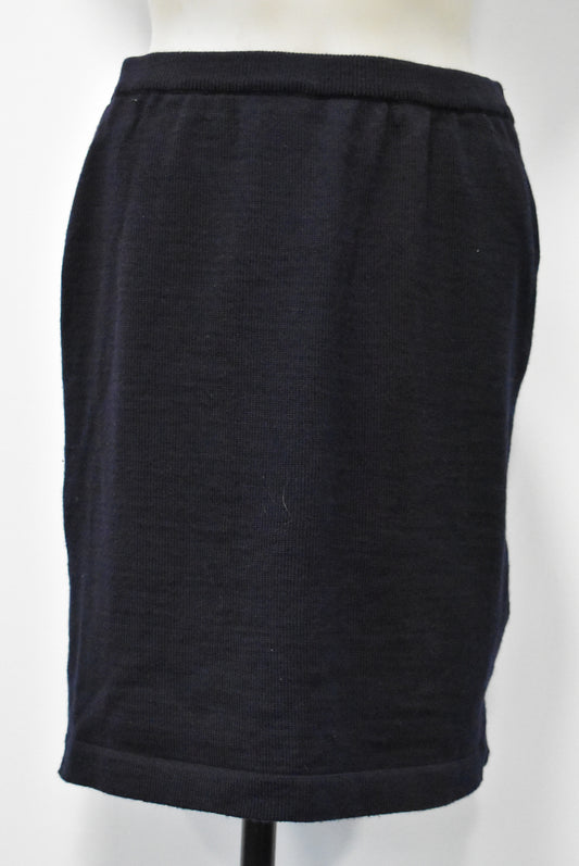 Wall Street NZ-made navy blue knit-miniskirt, L