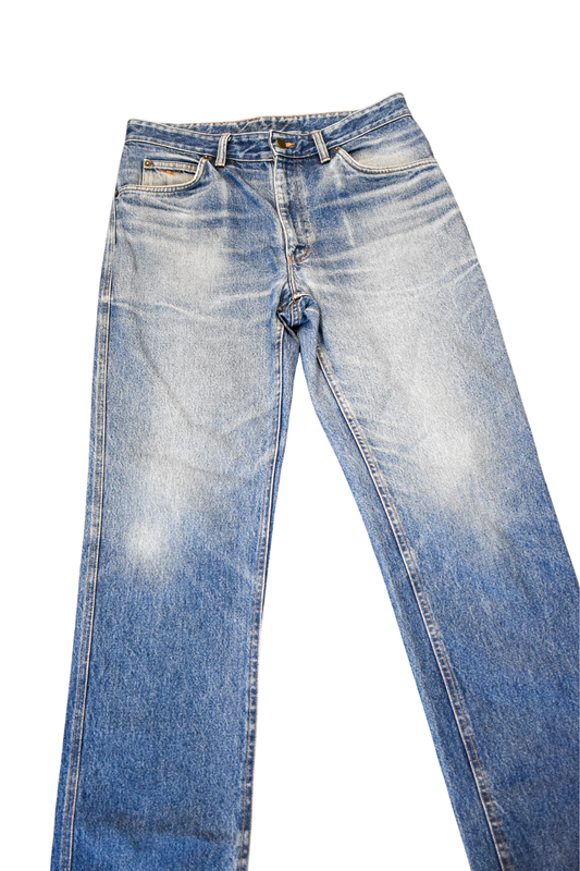 R.M. Williams straight cut light was denim jeans, 33R