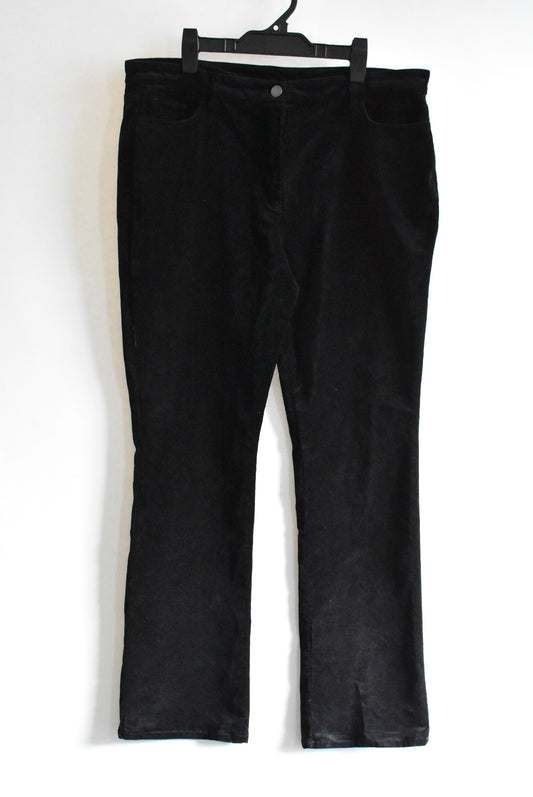Blue Illusion, black velvet pants, XL