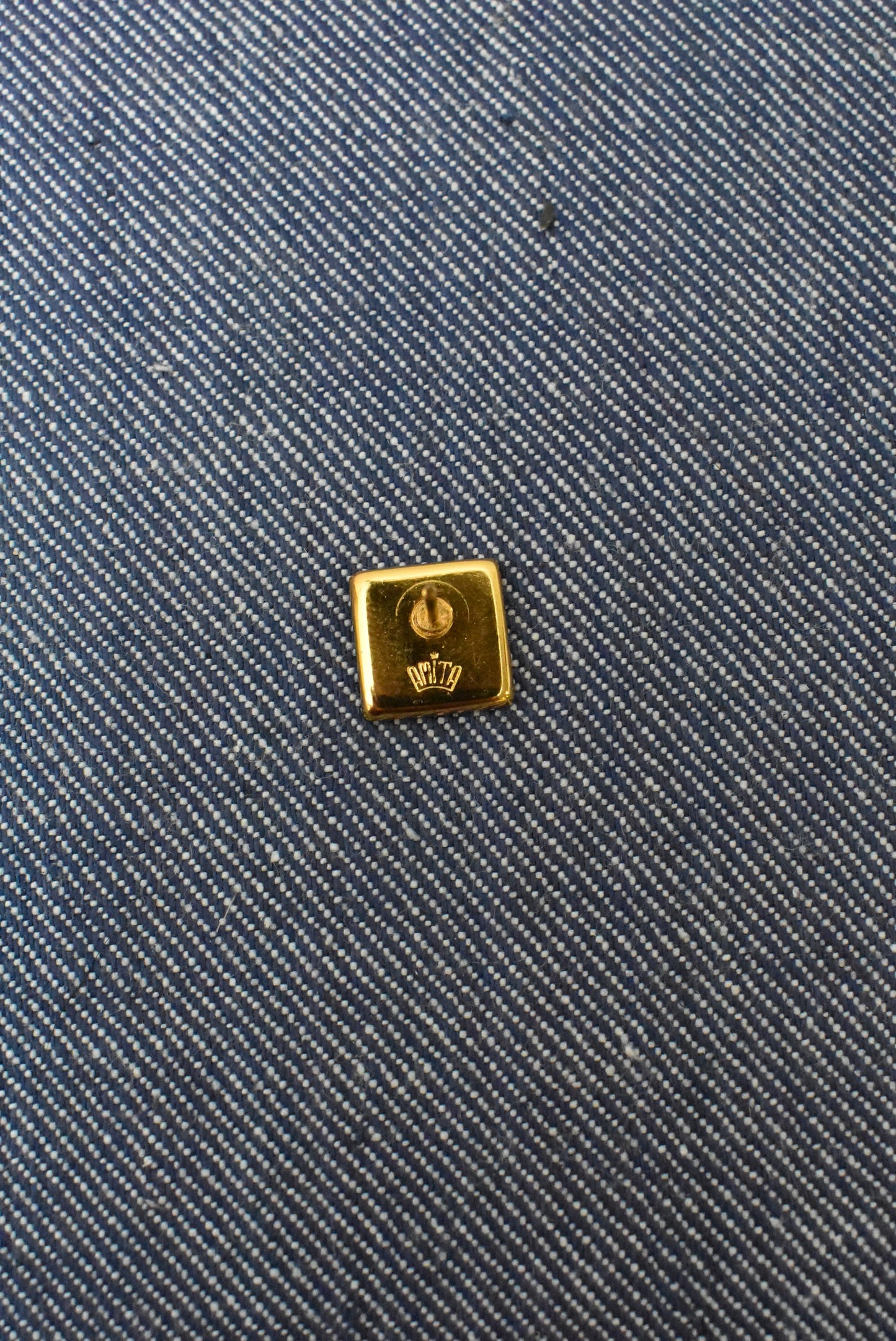 Vintage "Amita" tie pin