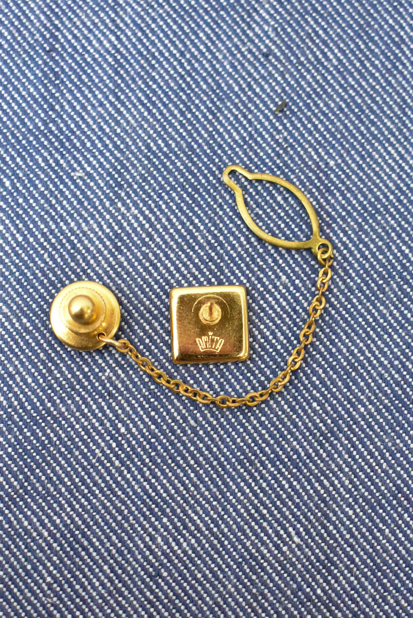 Vintage "Amita" tie pin