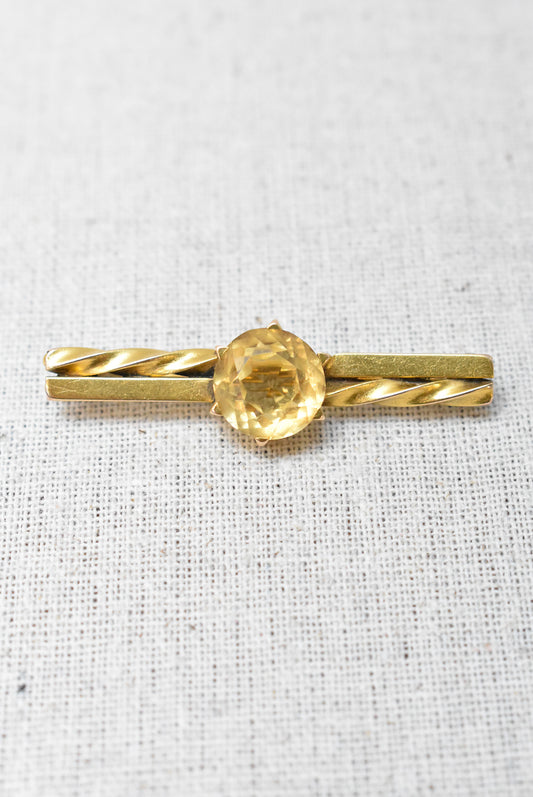 14ct gold brooch with possible citrine gem