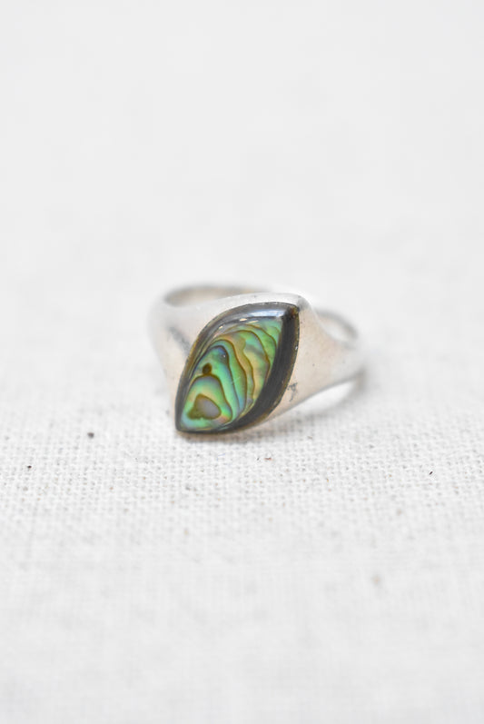 925 silver ring with pāua inlay