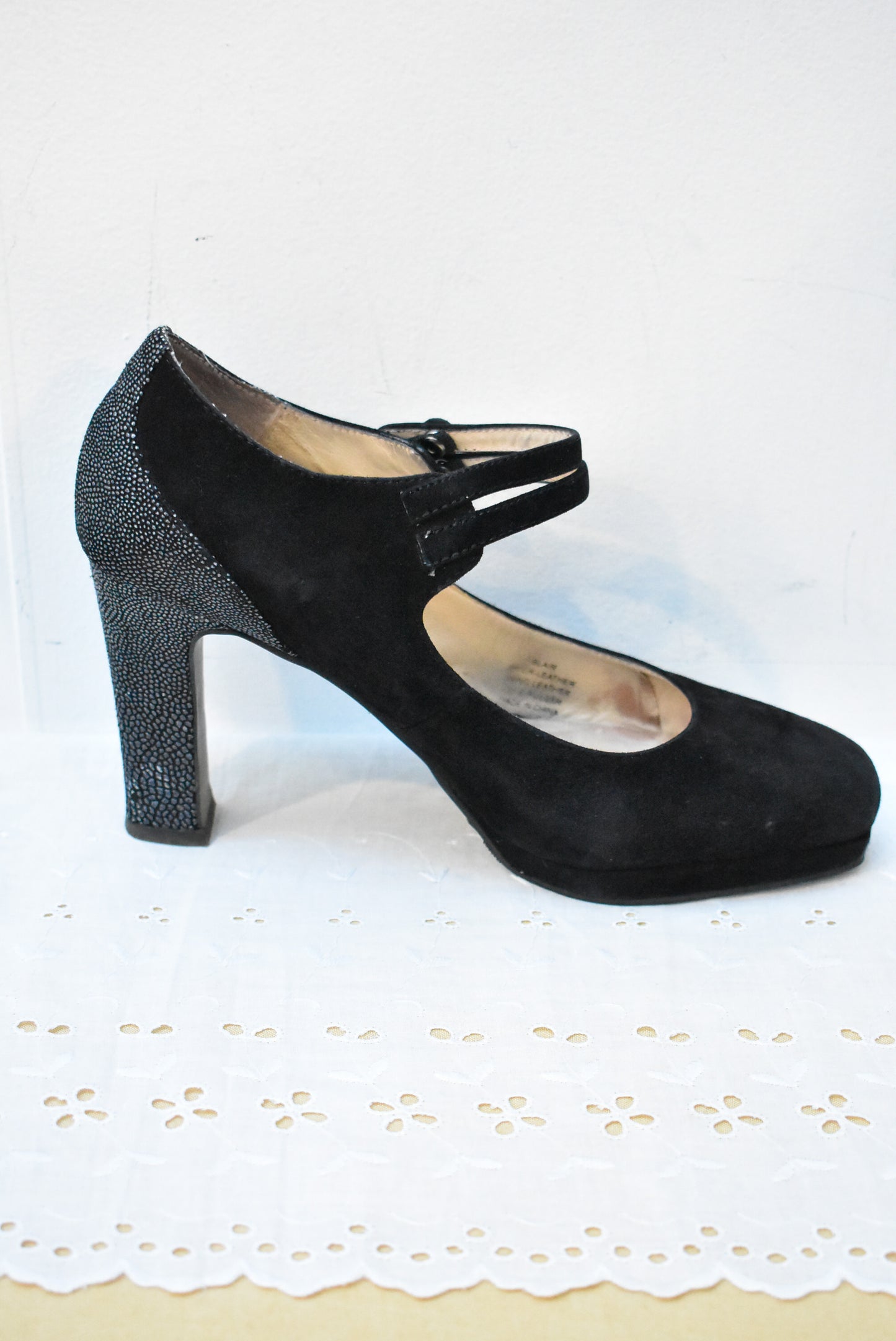 Mi Piaci Black high heels shoes, 8M