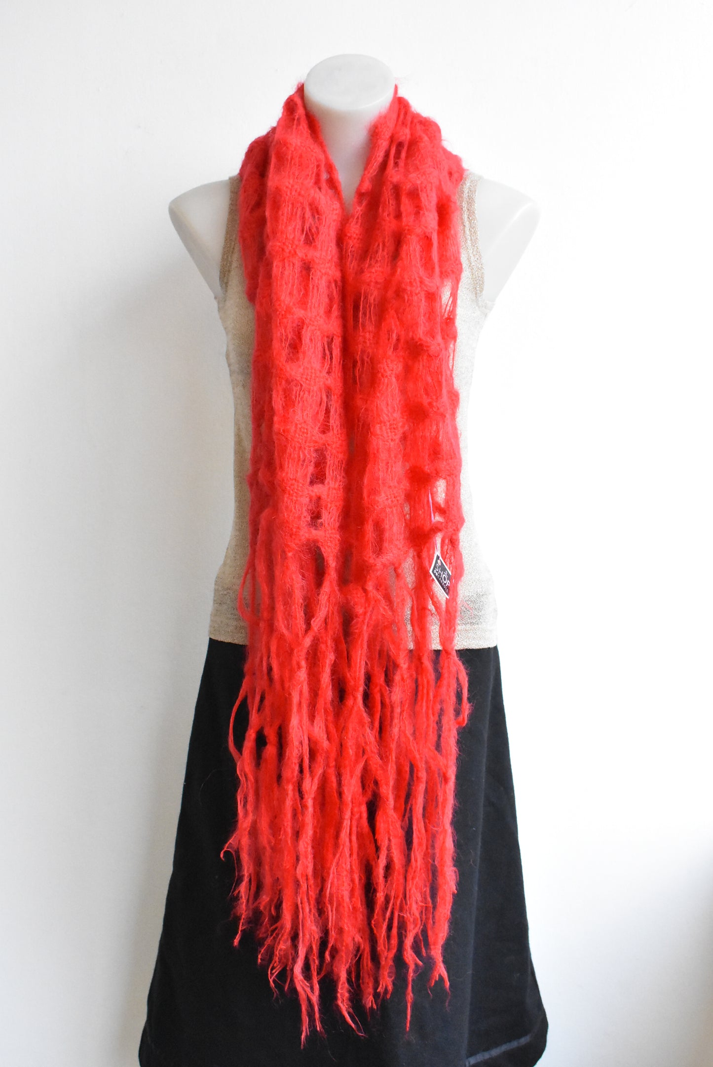 Red net knit scarf