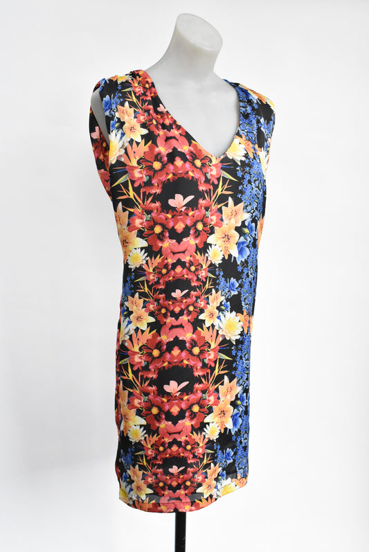 Seed sleeveless flower dress, Size 6