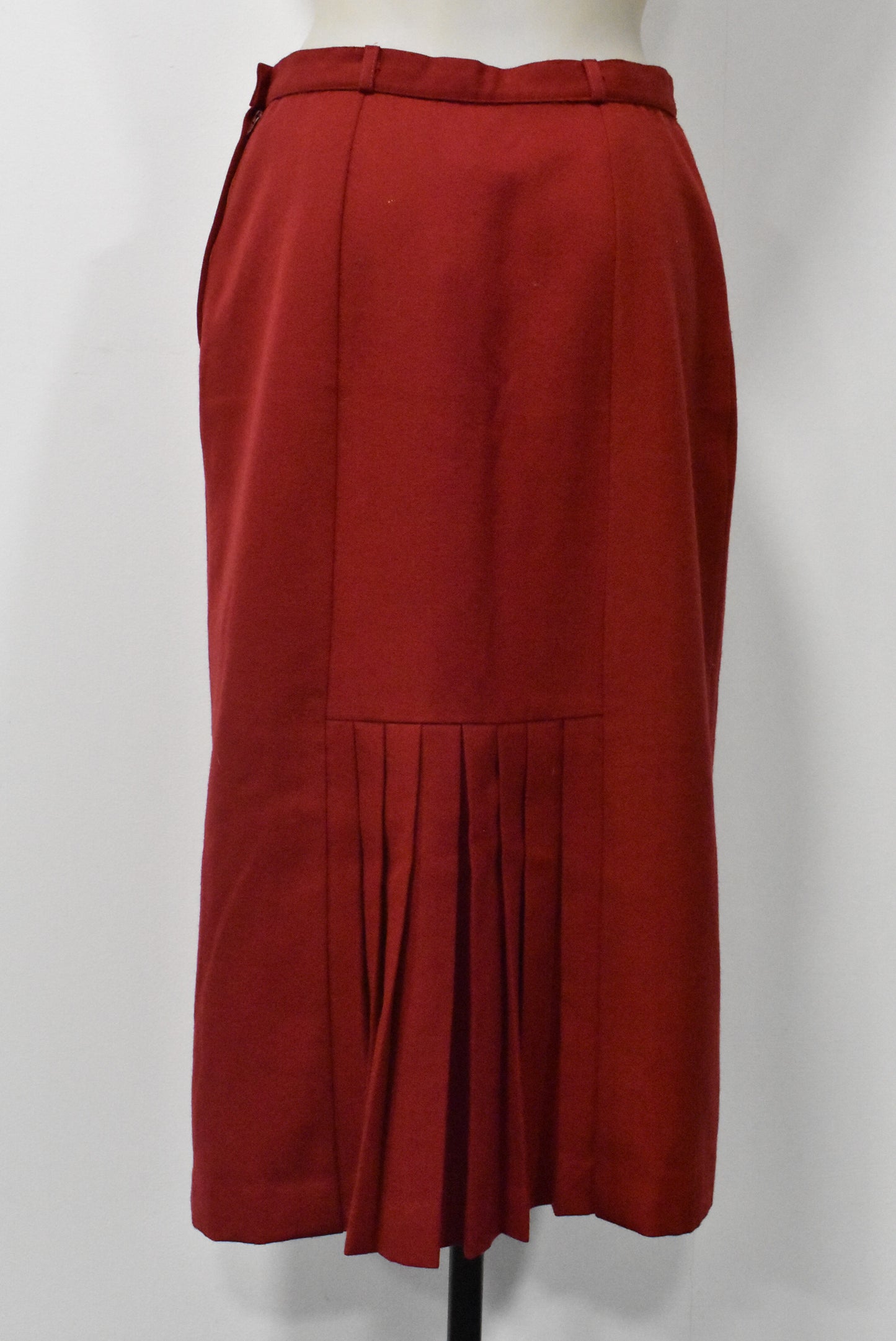 Sportcraft burgundy skirt, 16