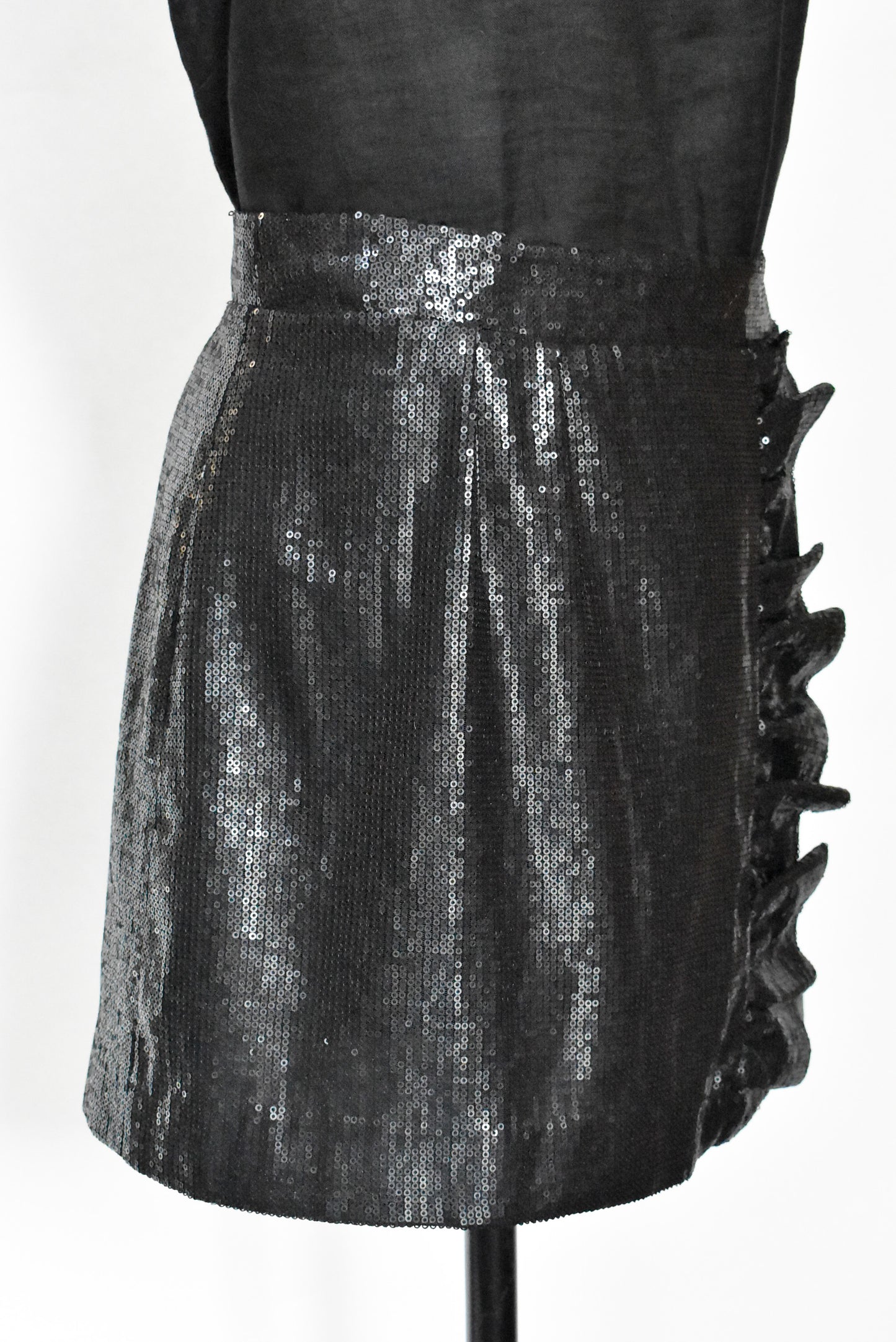Witchery sequined skirt, 8