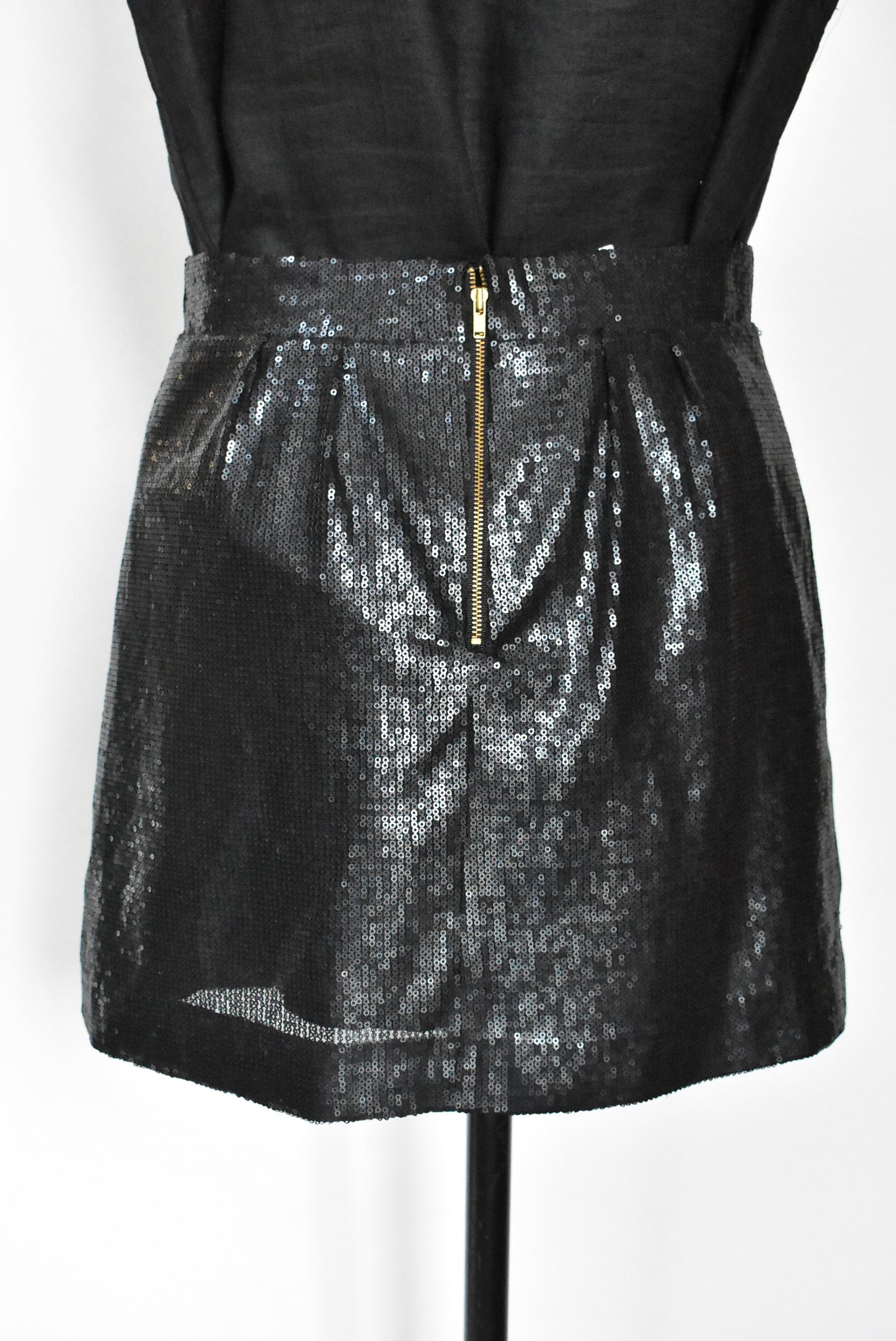 Witchery sequined skirt, 8