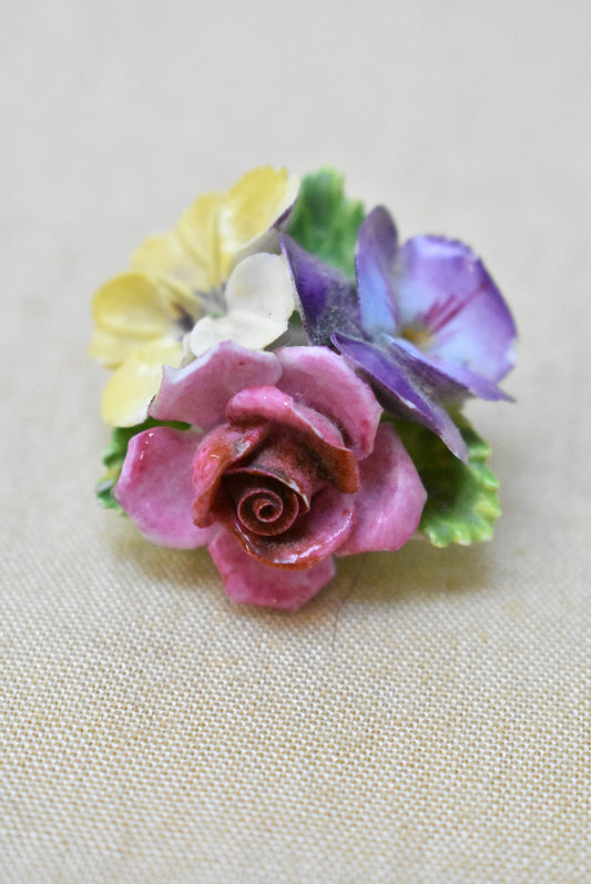 Vintage floral brooch