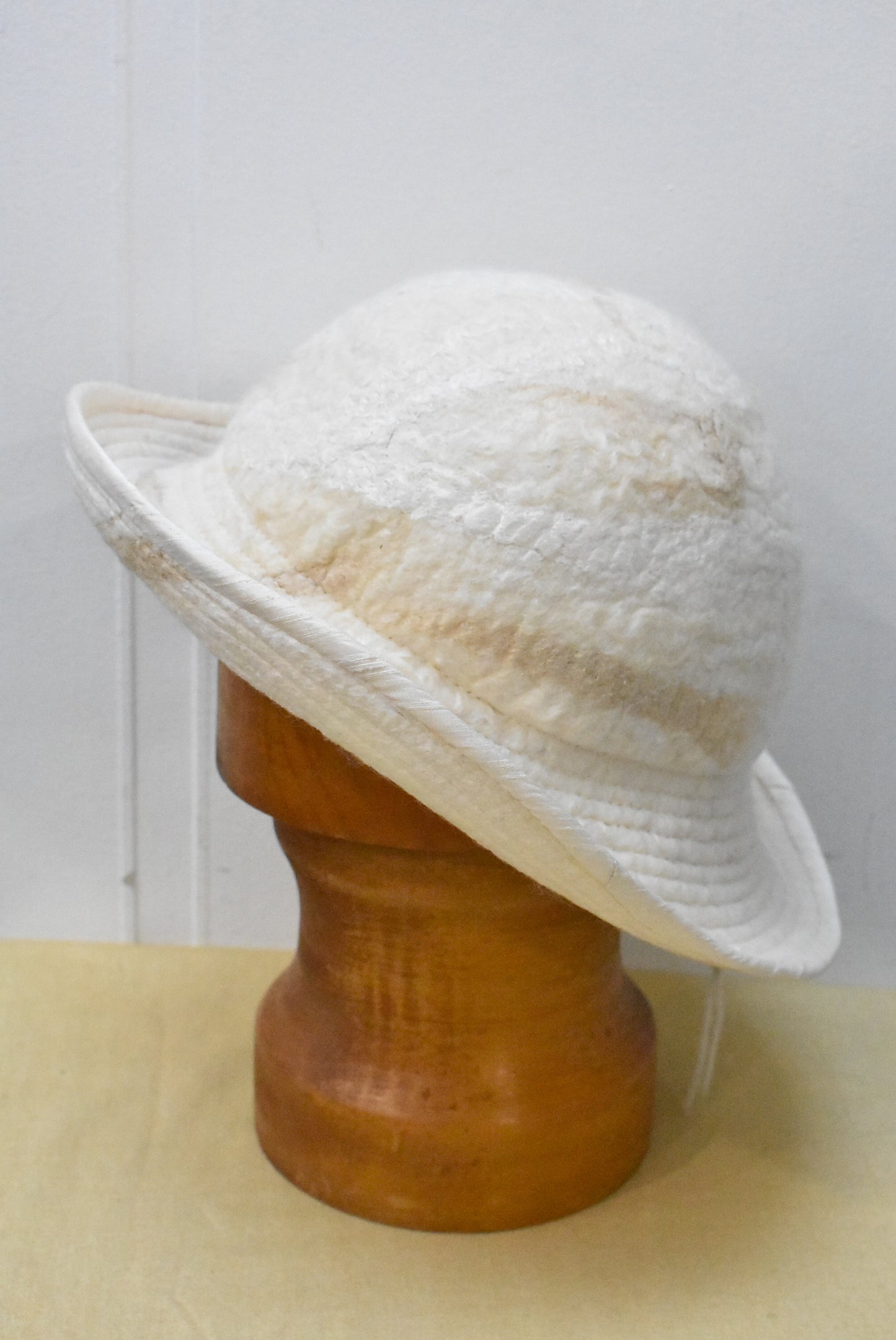 Handmade cream felted hat