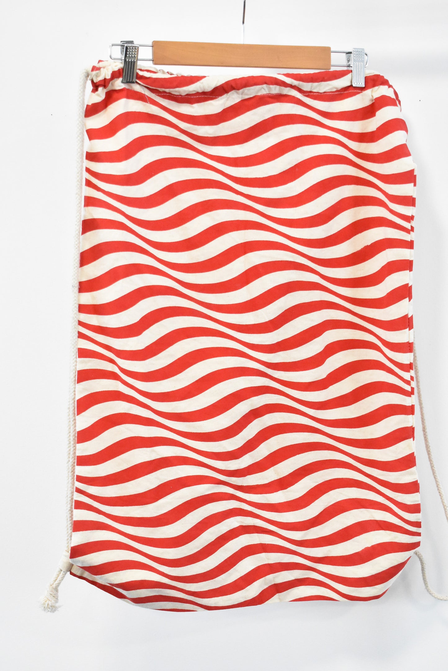 Red wavy stripes drawstring cotton bag