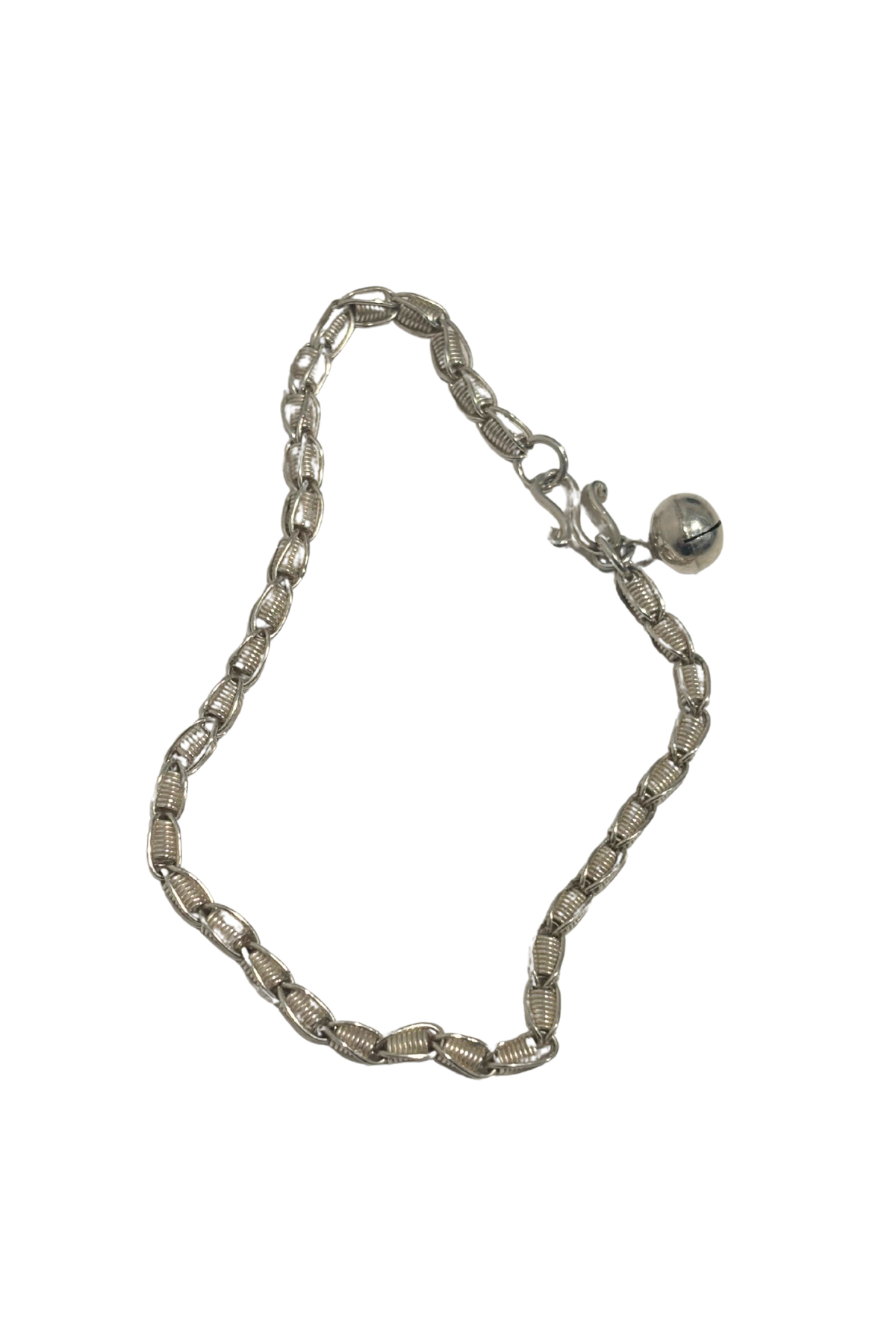 Jingly silver bracelet