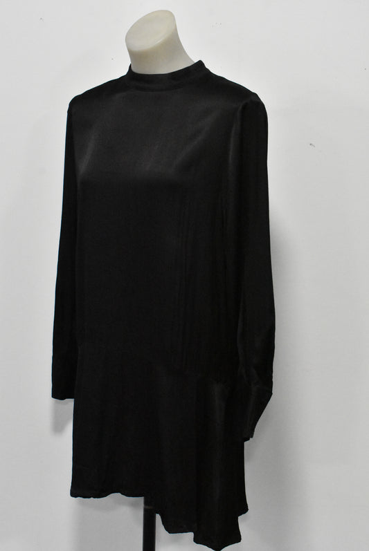 Neuw black long tunic, S