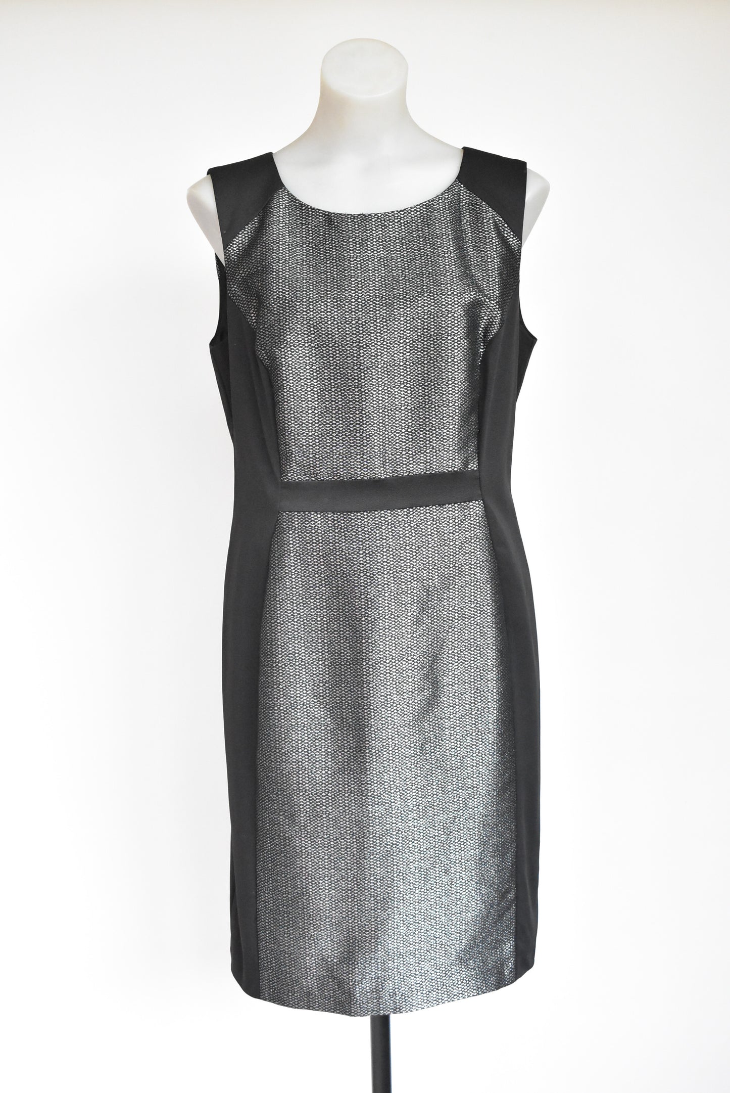 Jacqui E elegant metallic pencil dress, size M