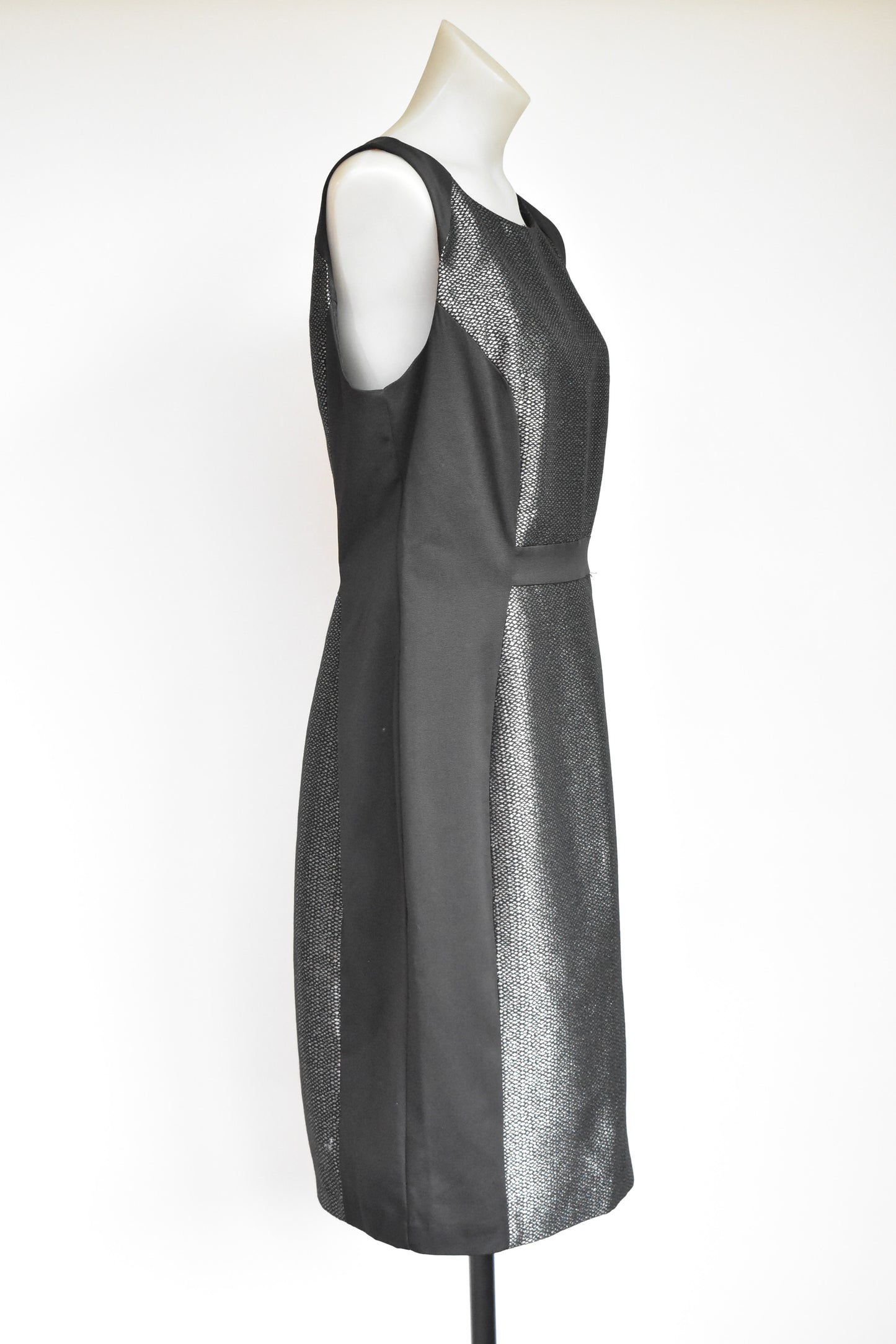 Jacqui E elegant metallic pencil dress, size M