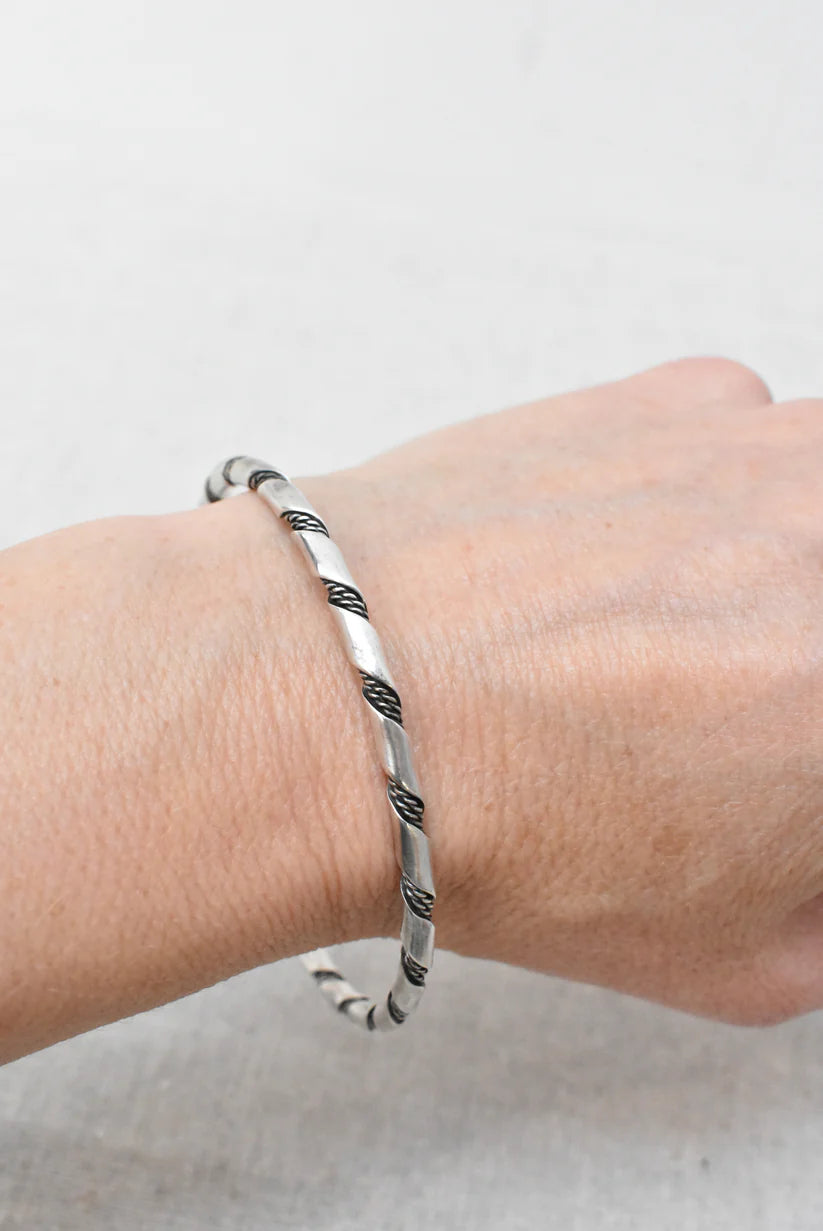 Silver chain detailed bangle