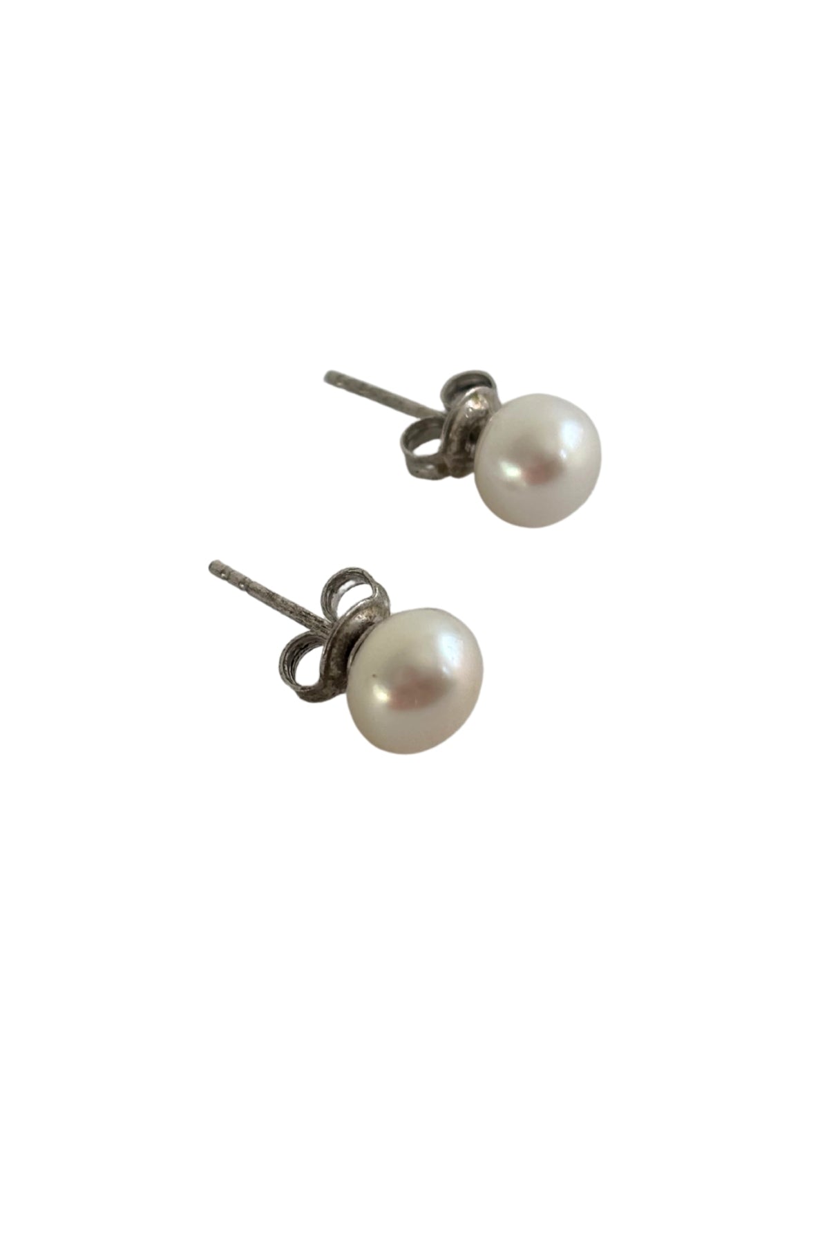 White pearl 925 stud earrings