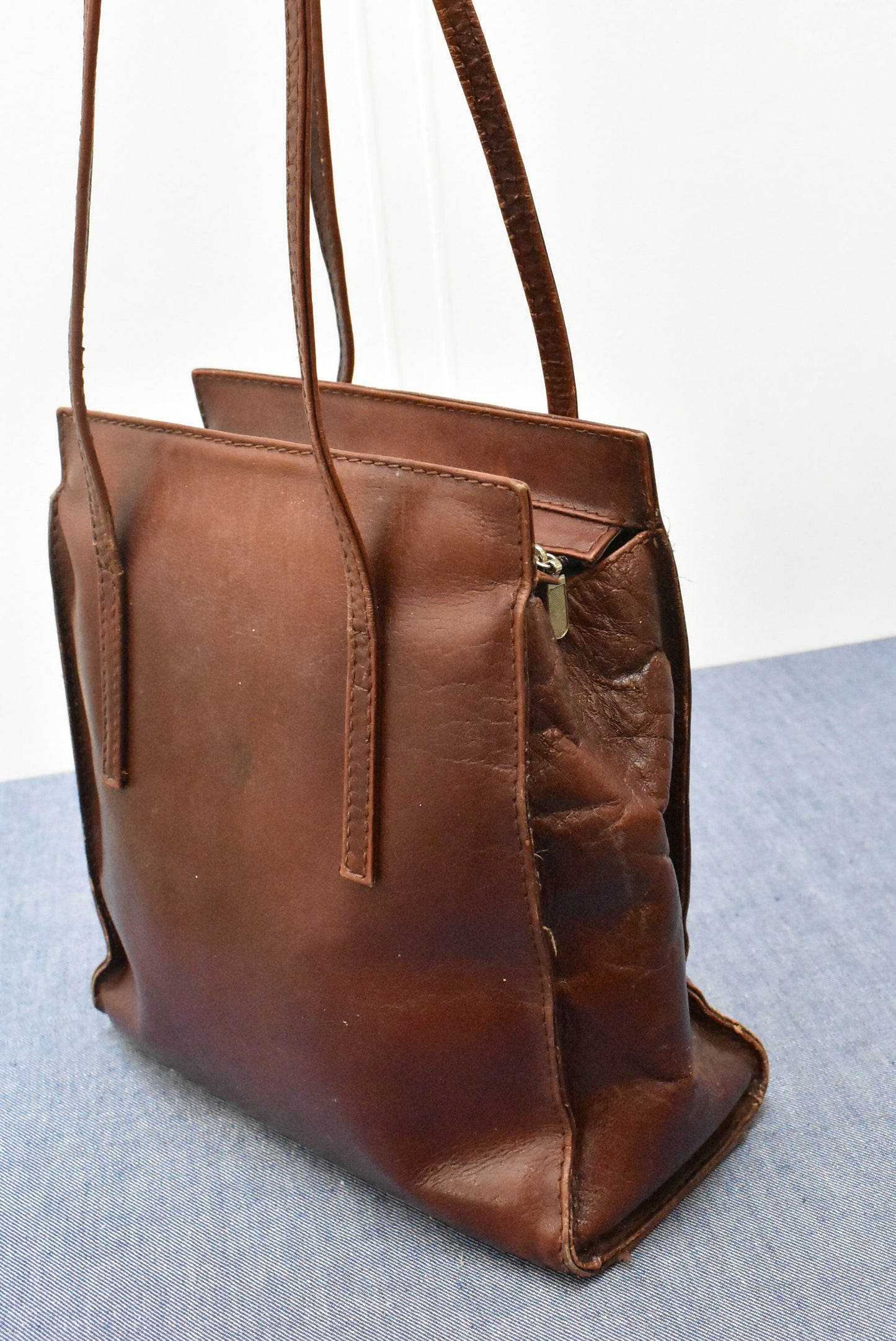 Brown leather shoulder bag