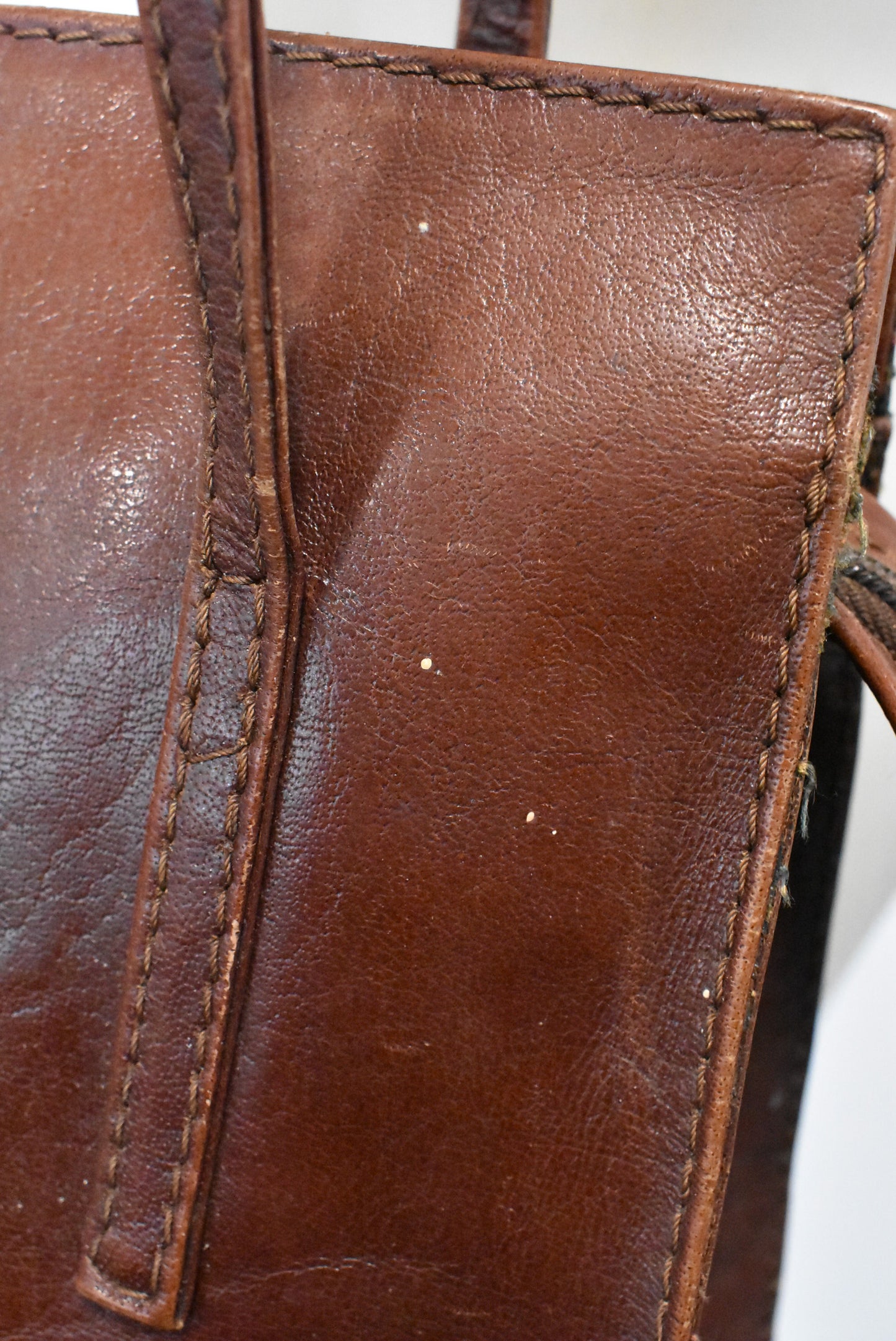 Brown leather shoulder bag