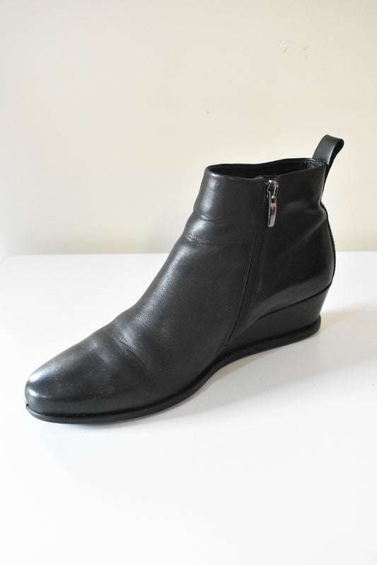 Ecco black ankle boots, 38