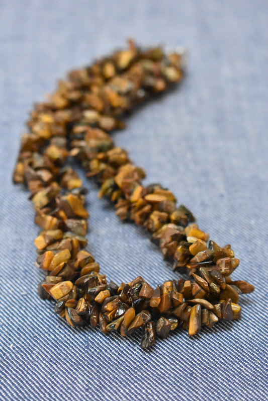 Tiger's eye chip bead necklace