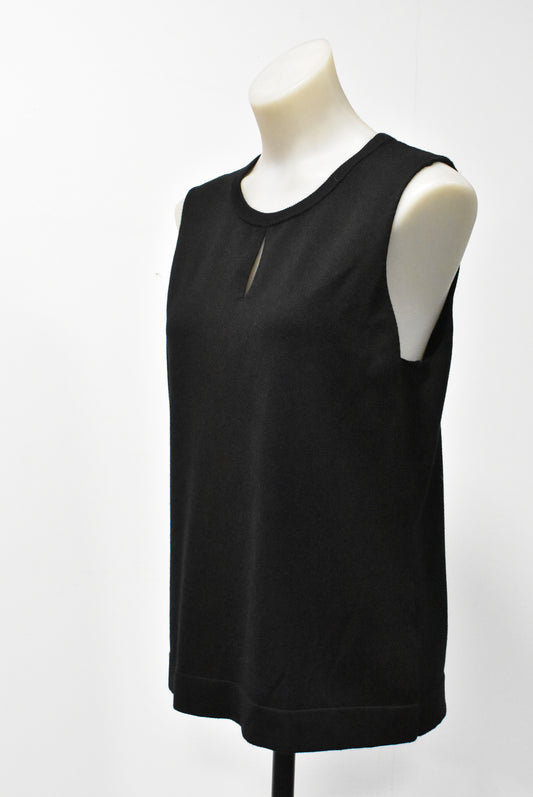 Jacqui-E black sleeveless top, M (NWT)