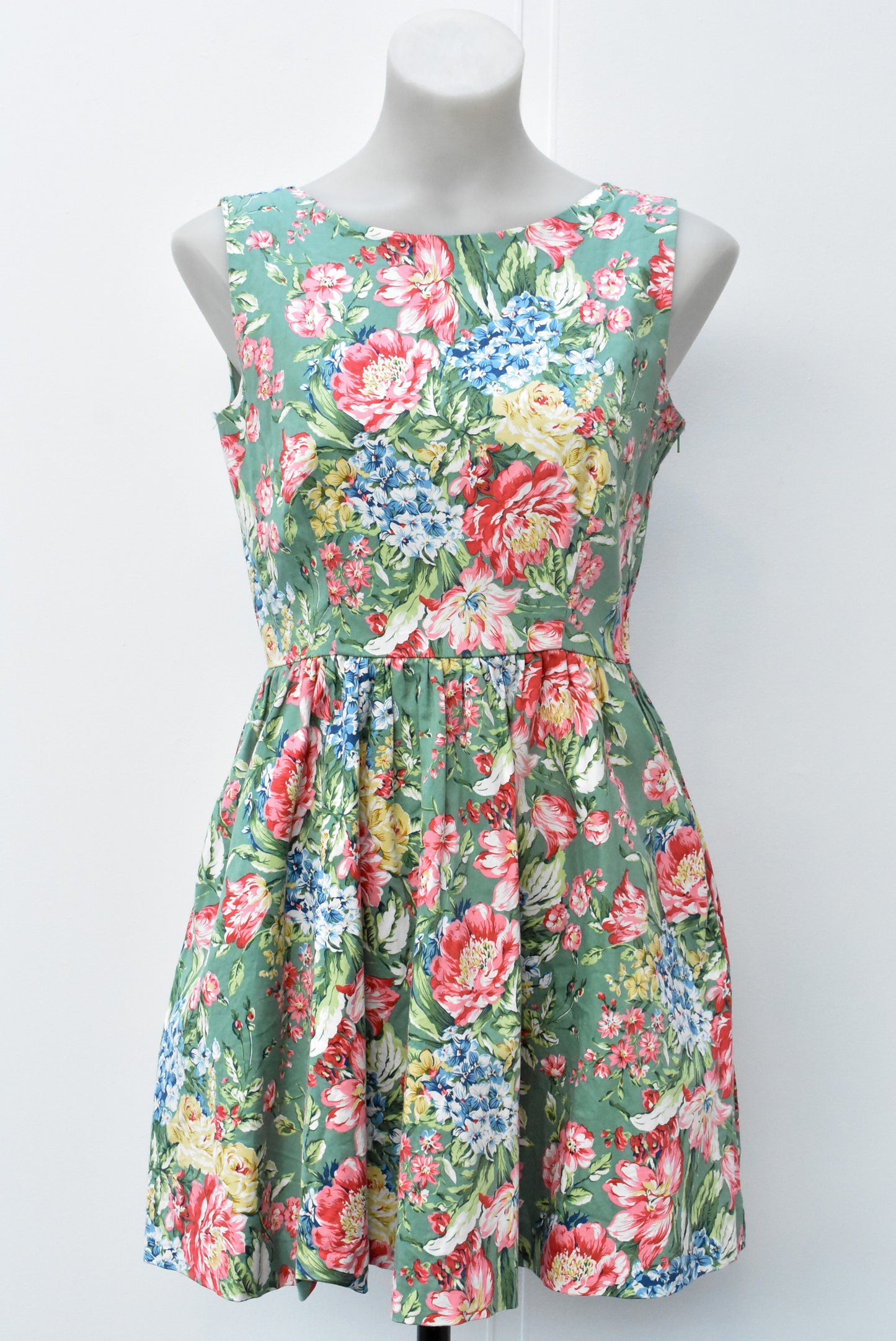 Miss Cherry floral dress with pockets, 10