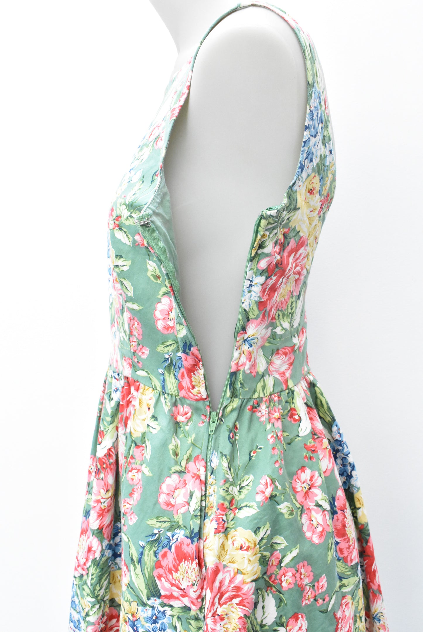 Miss Cherry floral dress with pockets, 10