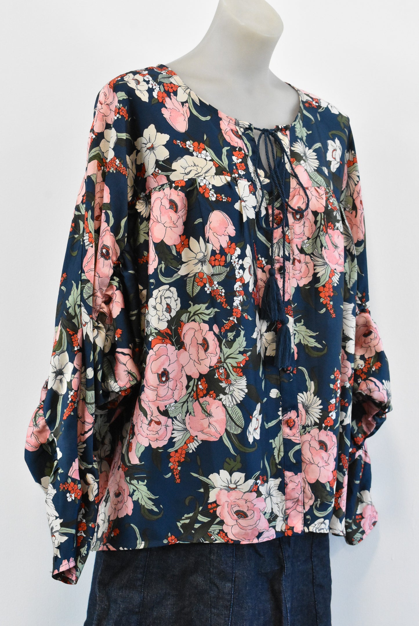 Charlo dolman and gathered sleeve floral top, M/L