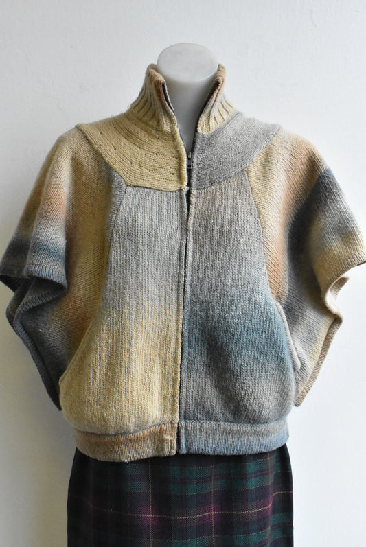 Bizco knit top Size M