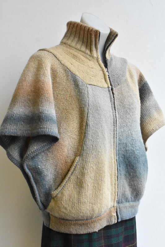 Bizco knit top Size M