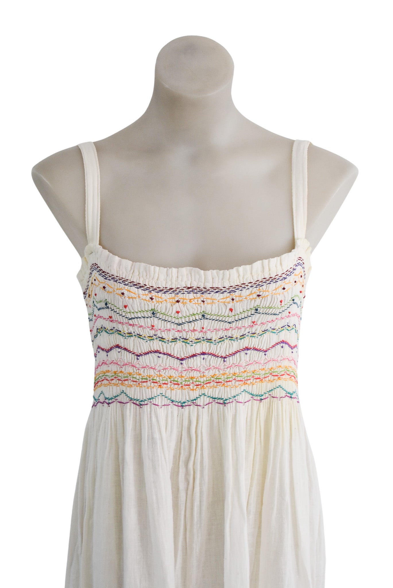 Cute embroidered summer dress, S