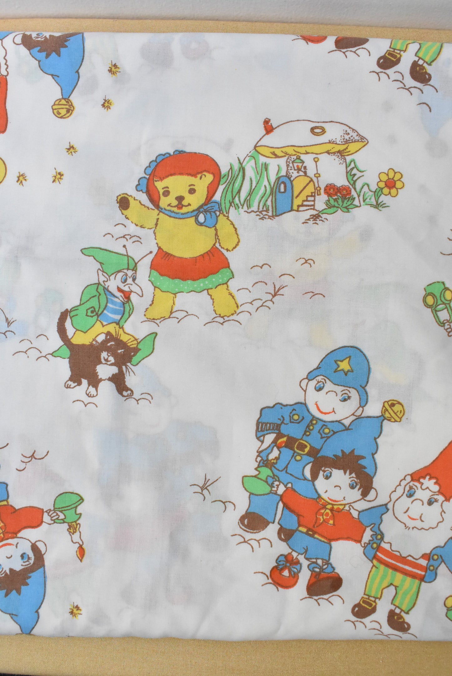 Vintage 1970's Noddy cot sheet/fabric