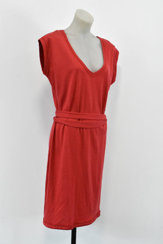 Icebreaker red merino dress with belt, L