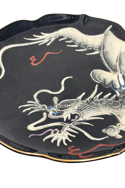 Vintage 3D dragon plate