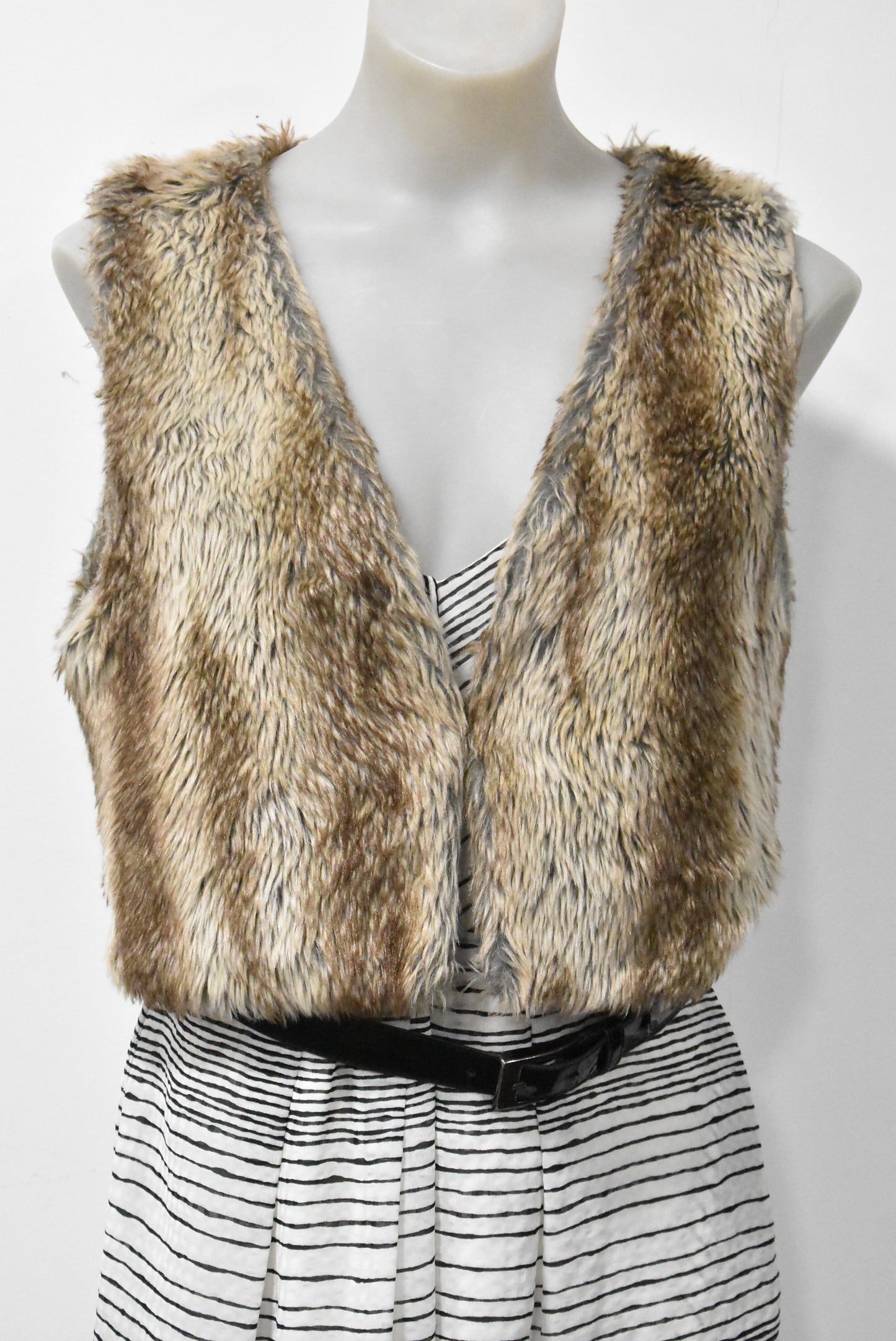 Coco Latte faux fur, lined vest, 8