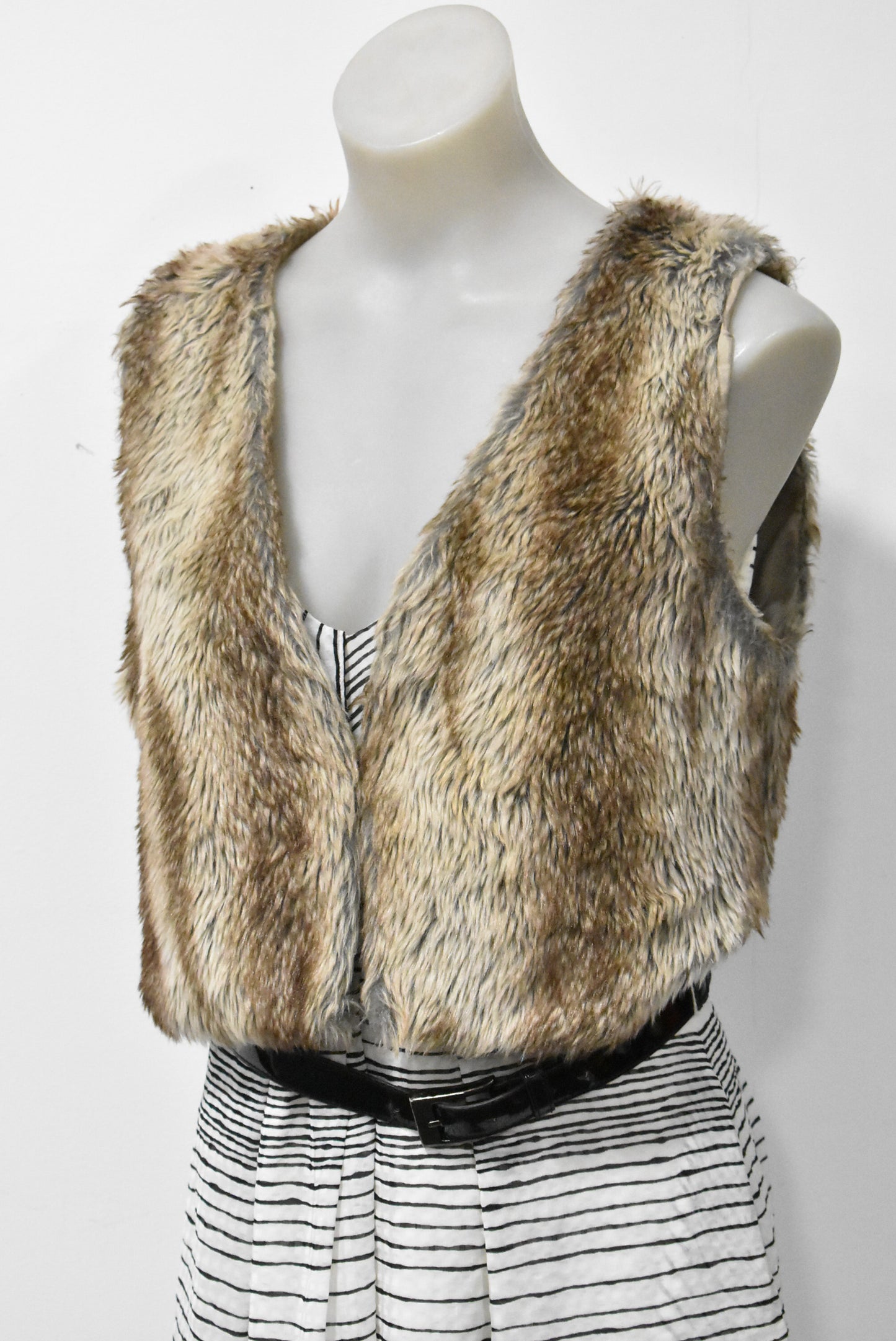 Coco Latte faux fur, lined vest, 8