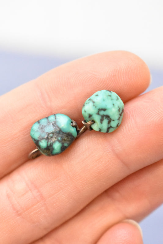 Vintage turquoise screw-on earrings