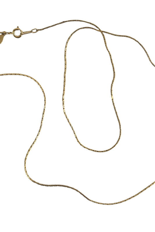 Emma Page golden delicate chain