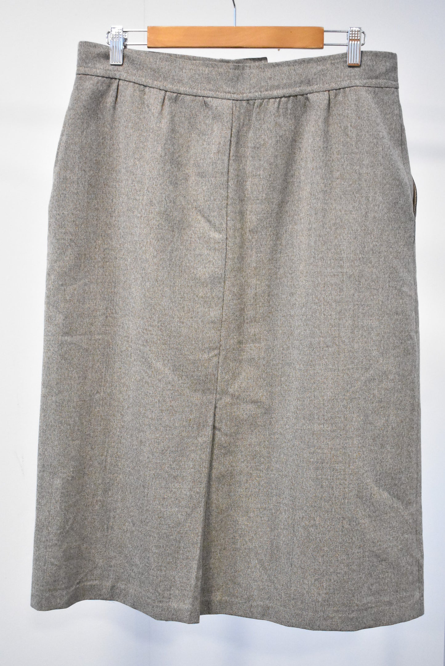 Sportscraft retro 100% wool skirt, 18