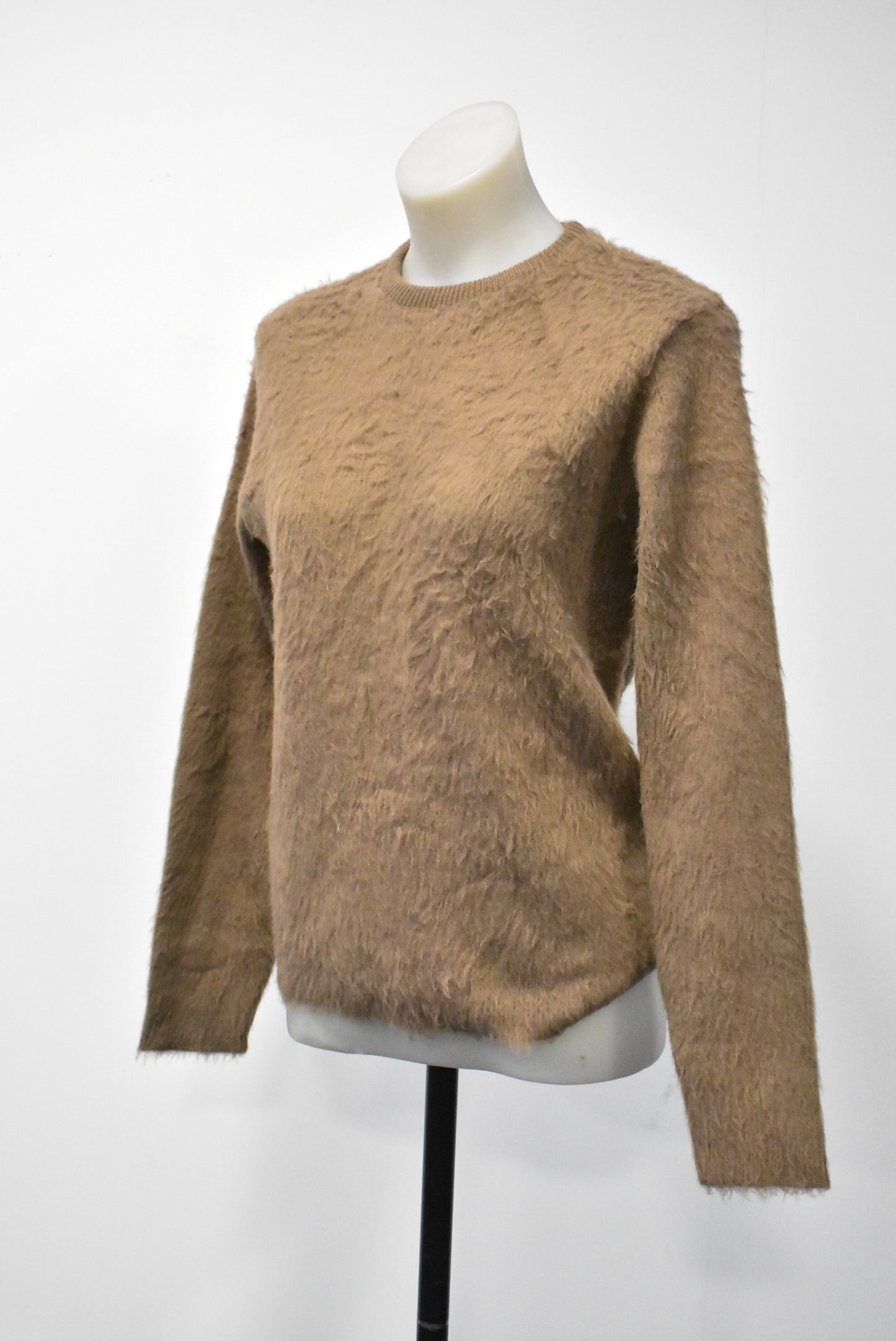 Montreal NZ made retro fuzzy sweater, 38