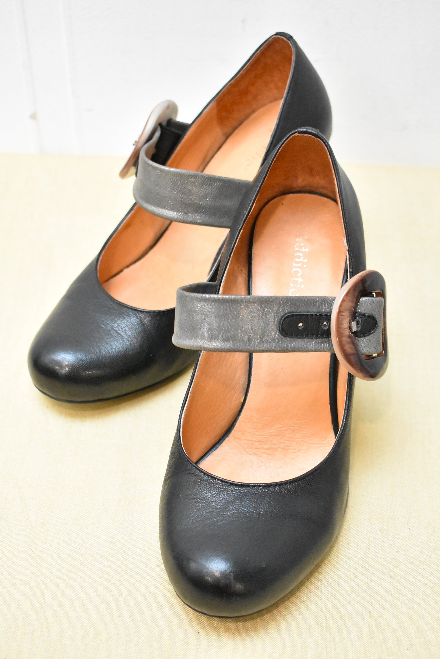 Addiction buckled and heeled Mary Janes, 37