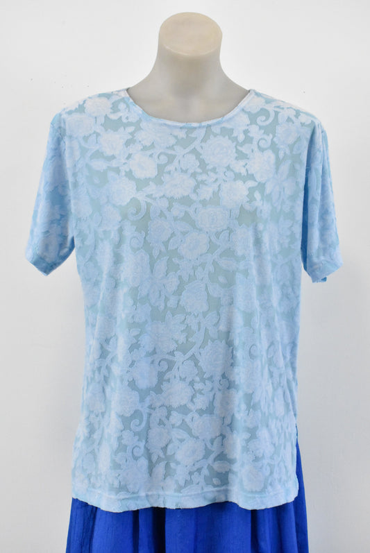 Whot's Hot! baby blue floral top, size L