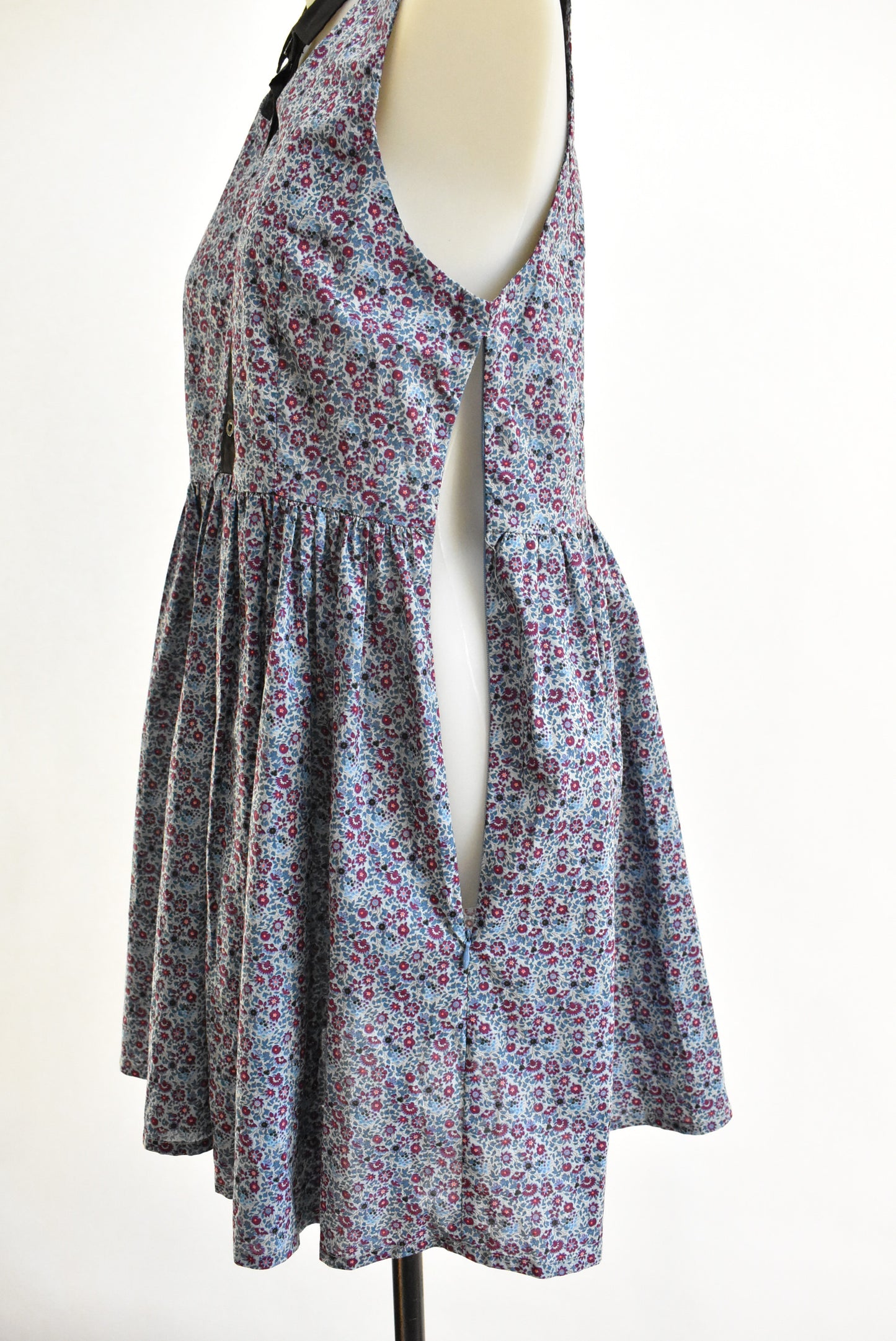 Huffer sleeveless drop collar flower dress, Size 10